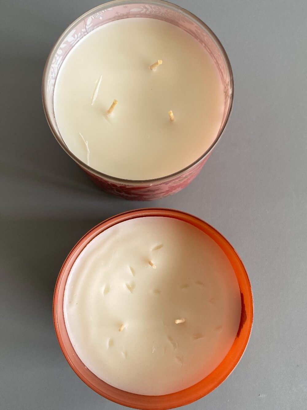 Bath & Body Works White Barn 3 Wick Candle Bundle Salted Caramel + Holiday - Picture 5 of 8